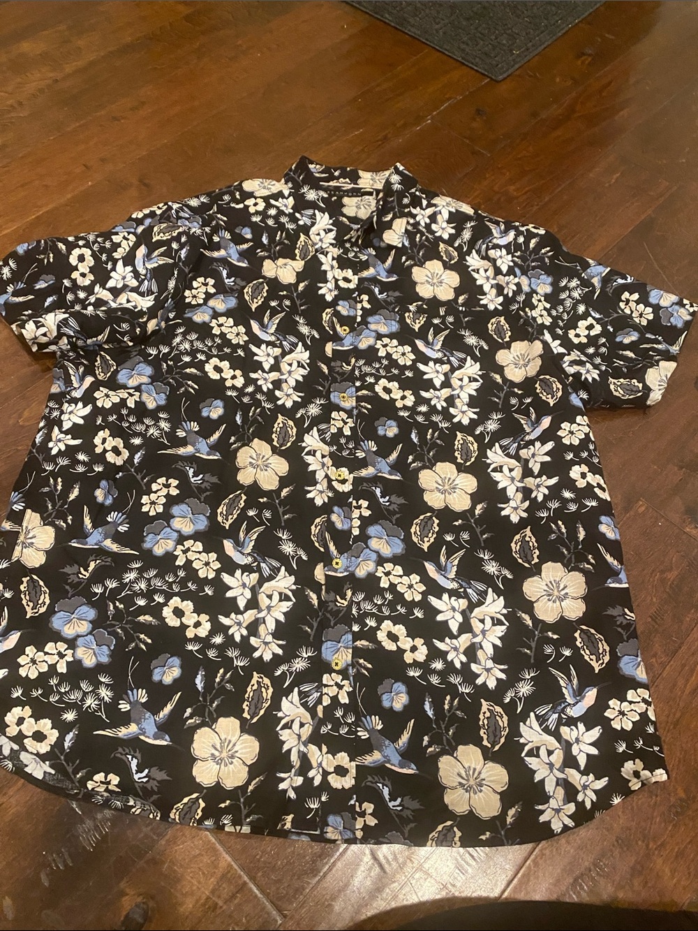 Men's Black Floral Short-Sleeve Shirt with Blue & Cream Accents
